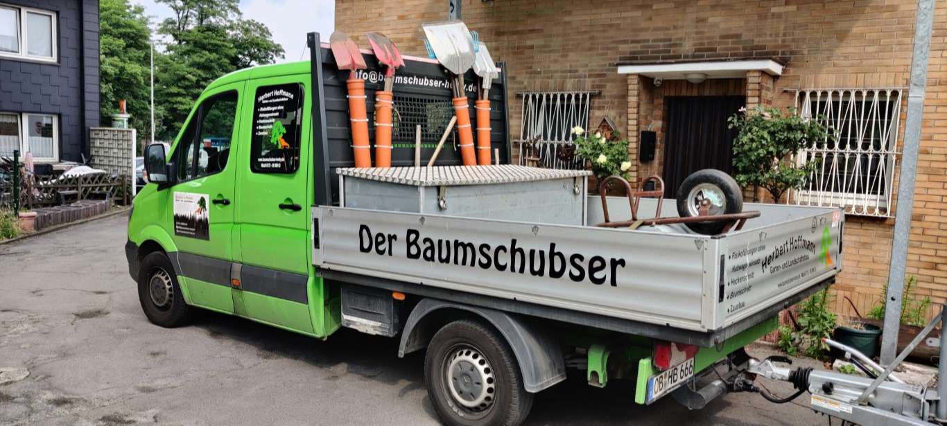 Baumschubser Herby Fahrzeug